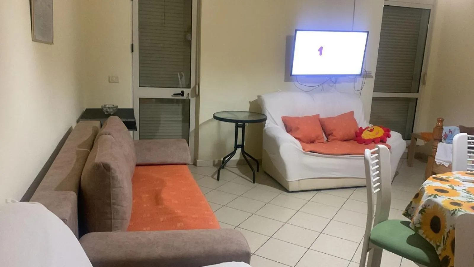اتصالات Seaside Apartment 